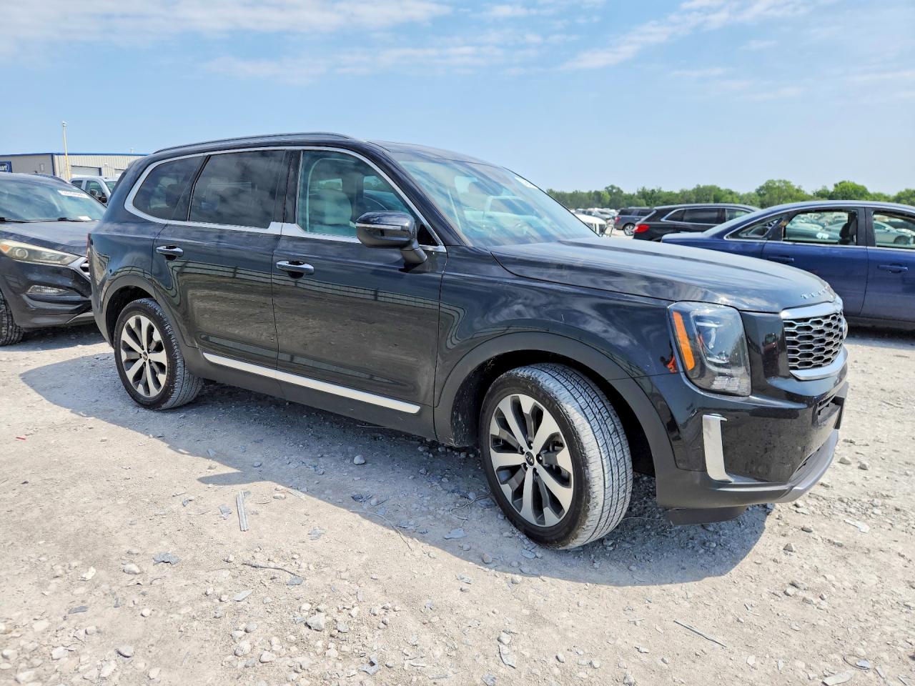 Kia Telluride S