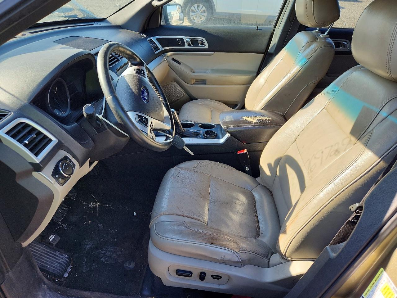 Ford Explorer Xlt