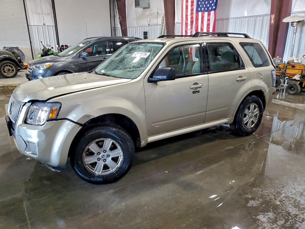 Salvage Mercury Mariner Image