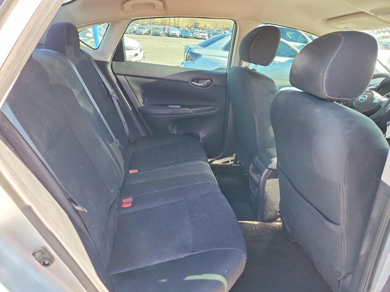 Nissan Sentra S