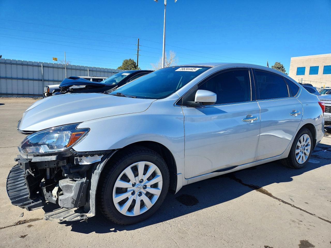 Salvage Nissan Sentra Image