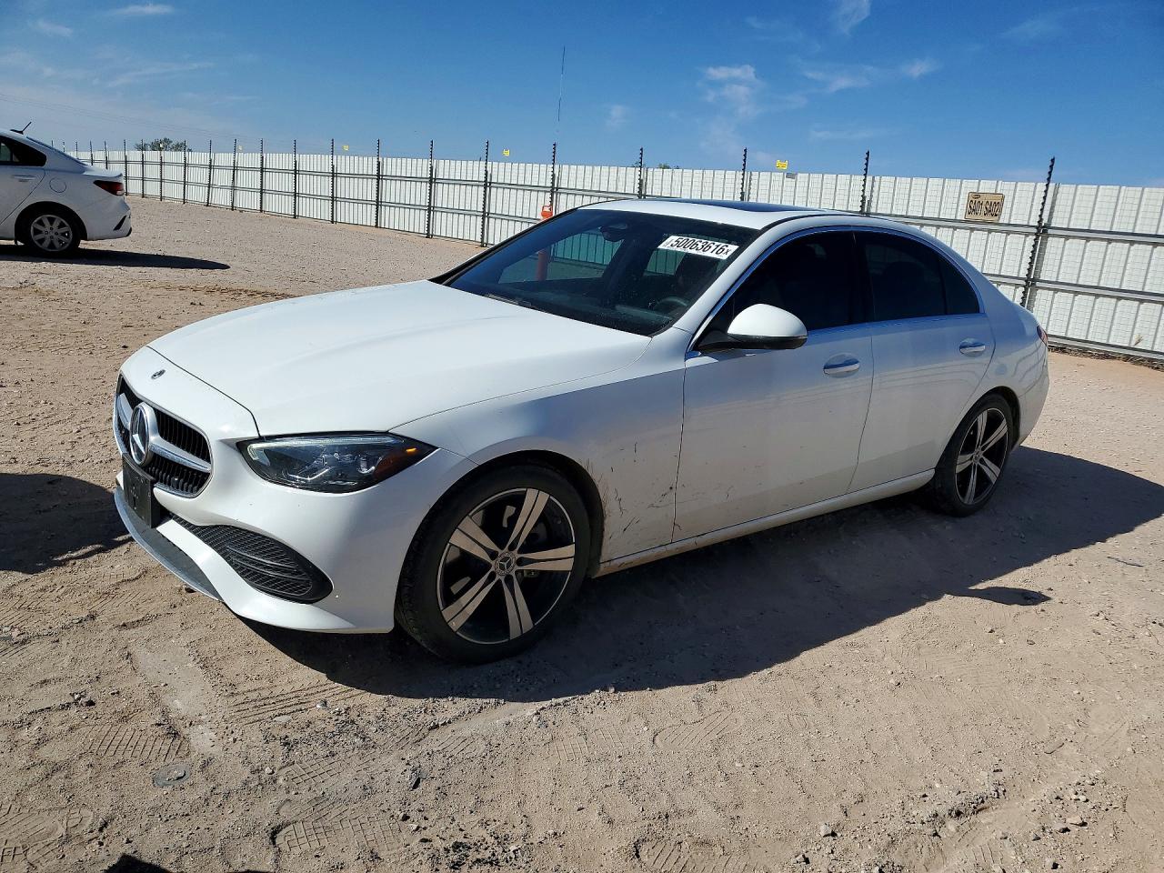 Salvage Mercedes-Benz C-Class Image