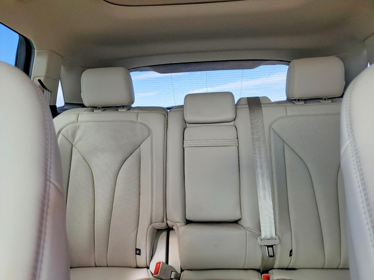Lincoln MKX Reserve