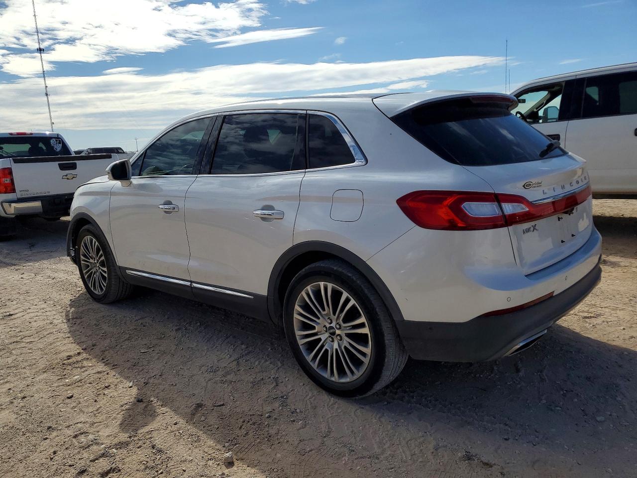 Lincoln MKX Reserve