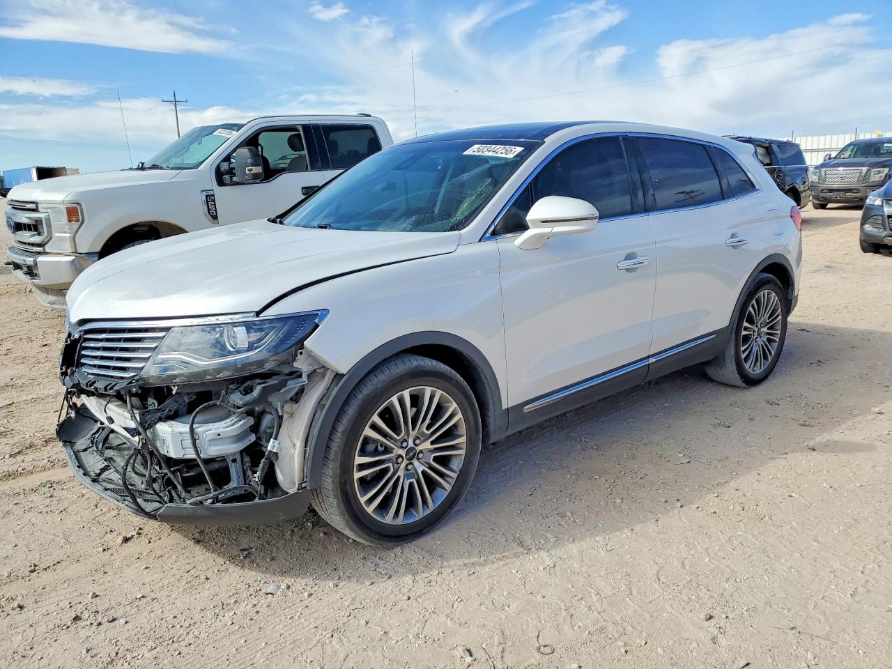 Salvage Lincoln MKX Image
