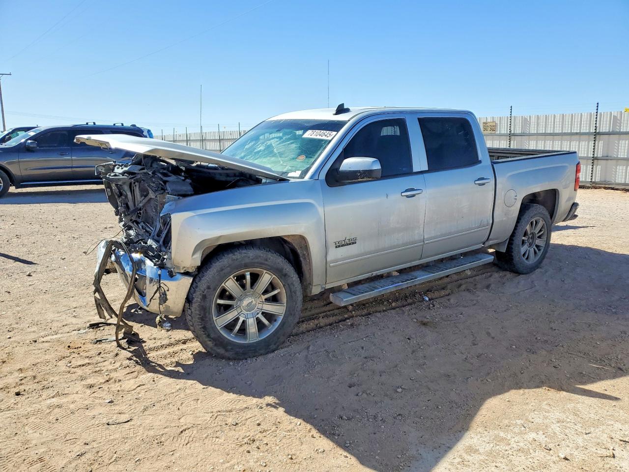 Salvage Chevrolet Silverado Image