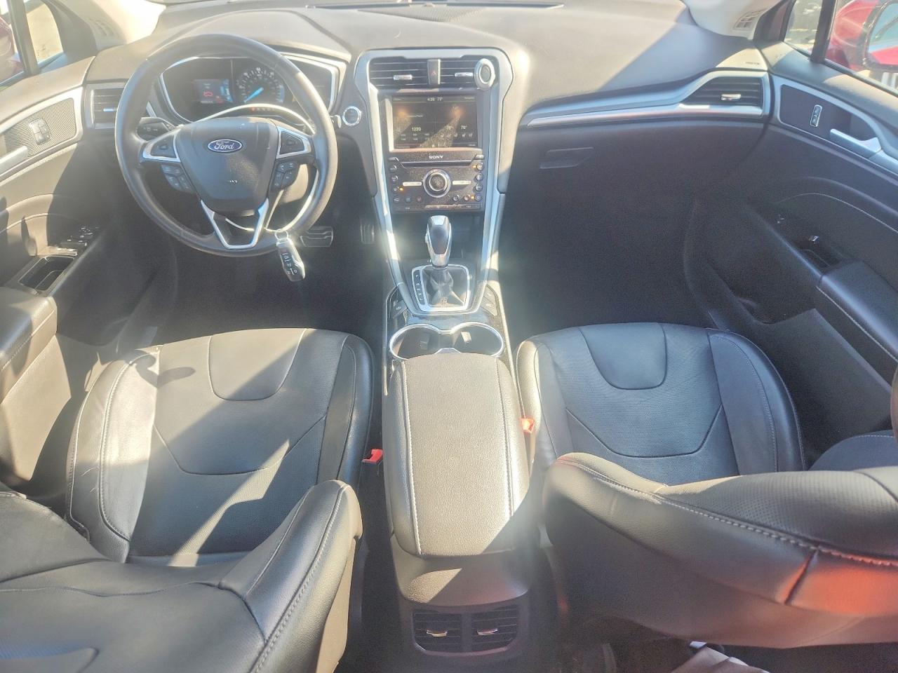 Ford Fusion Titanium Hev