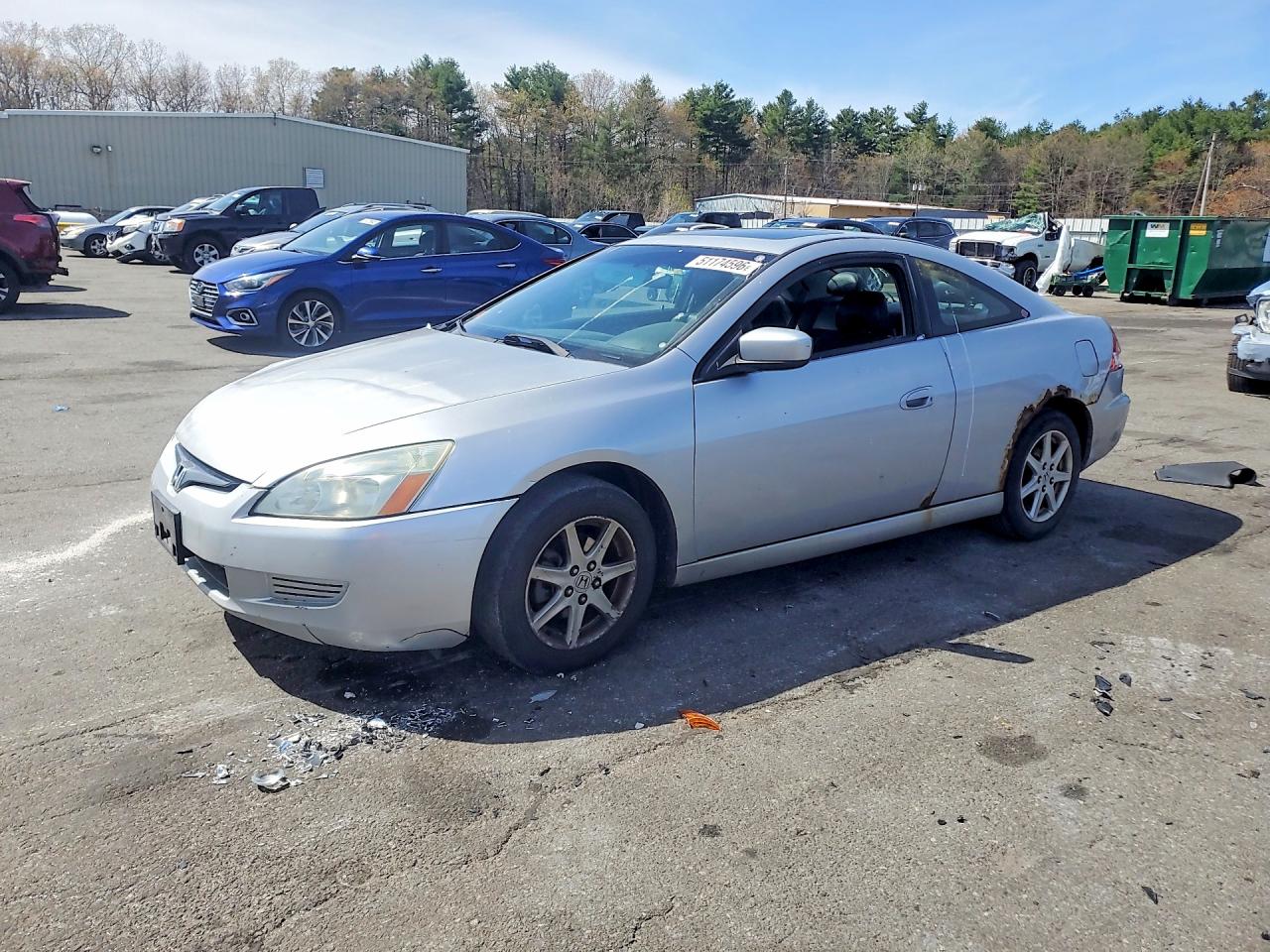 Salvage Honda Accord Image