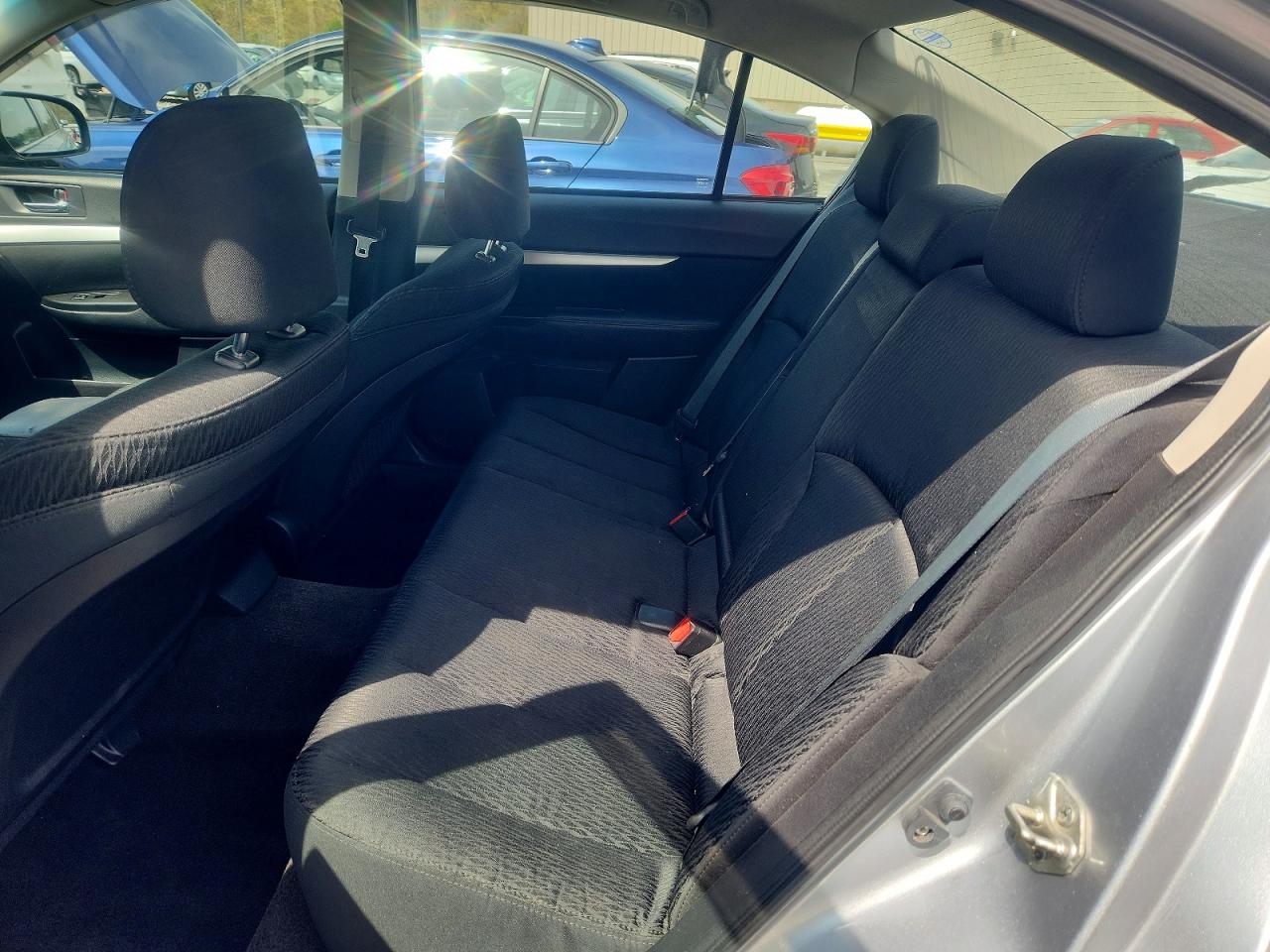 Subaru Legacy 2.5i Premium