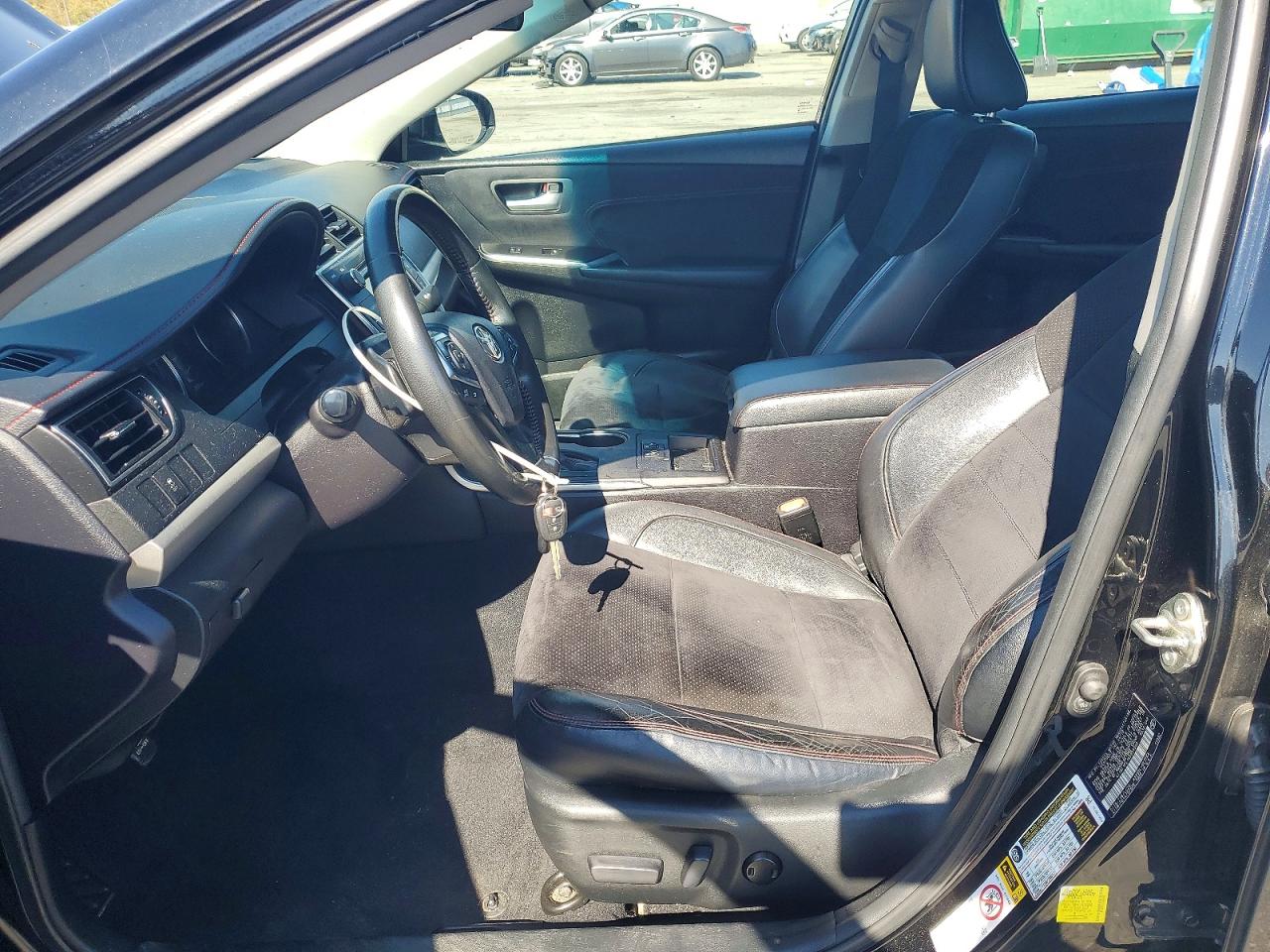 Toyota Camry Xse