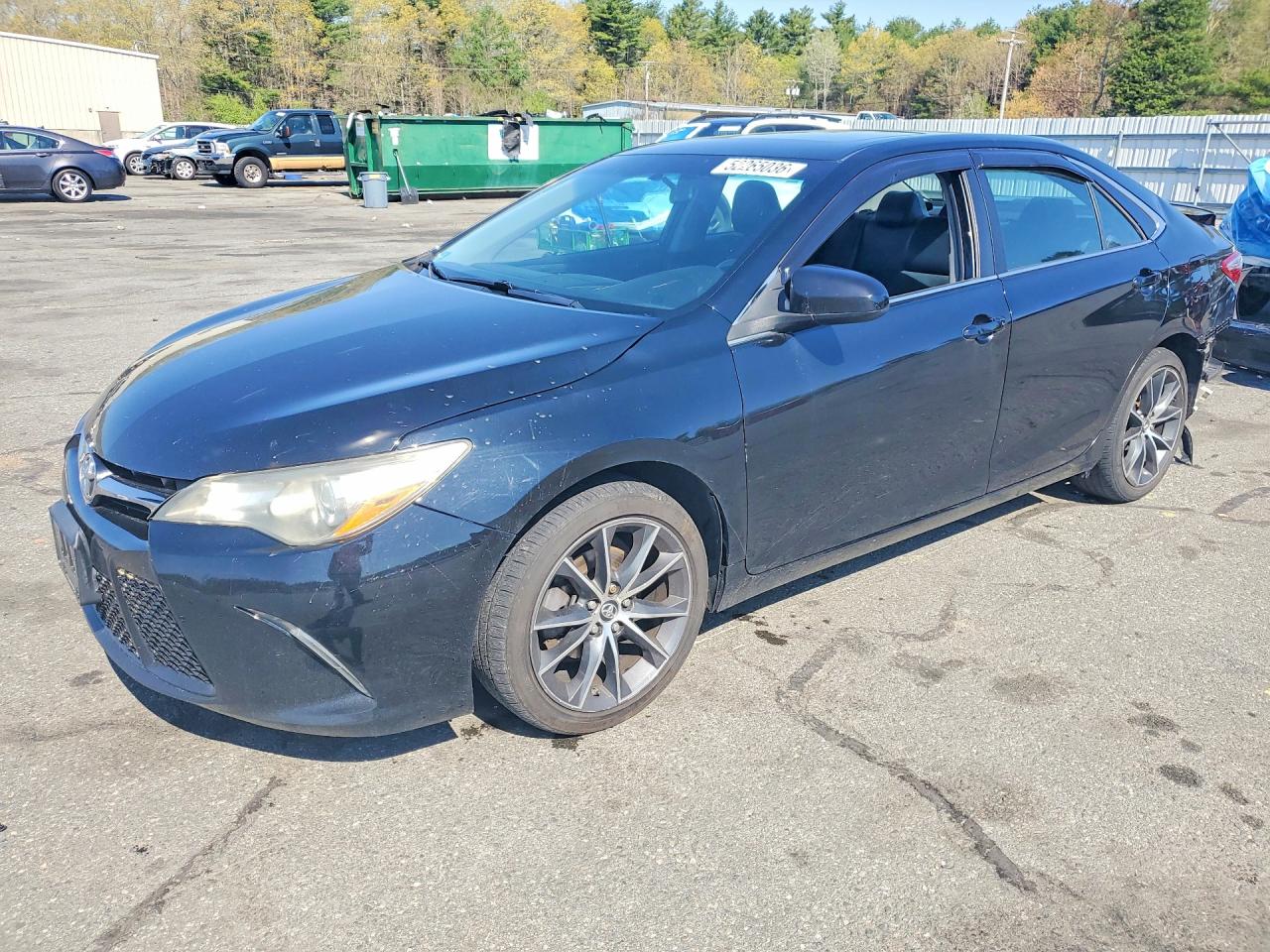 Salvage Toyota Camry Image