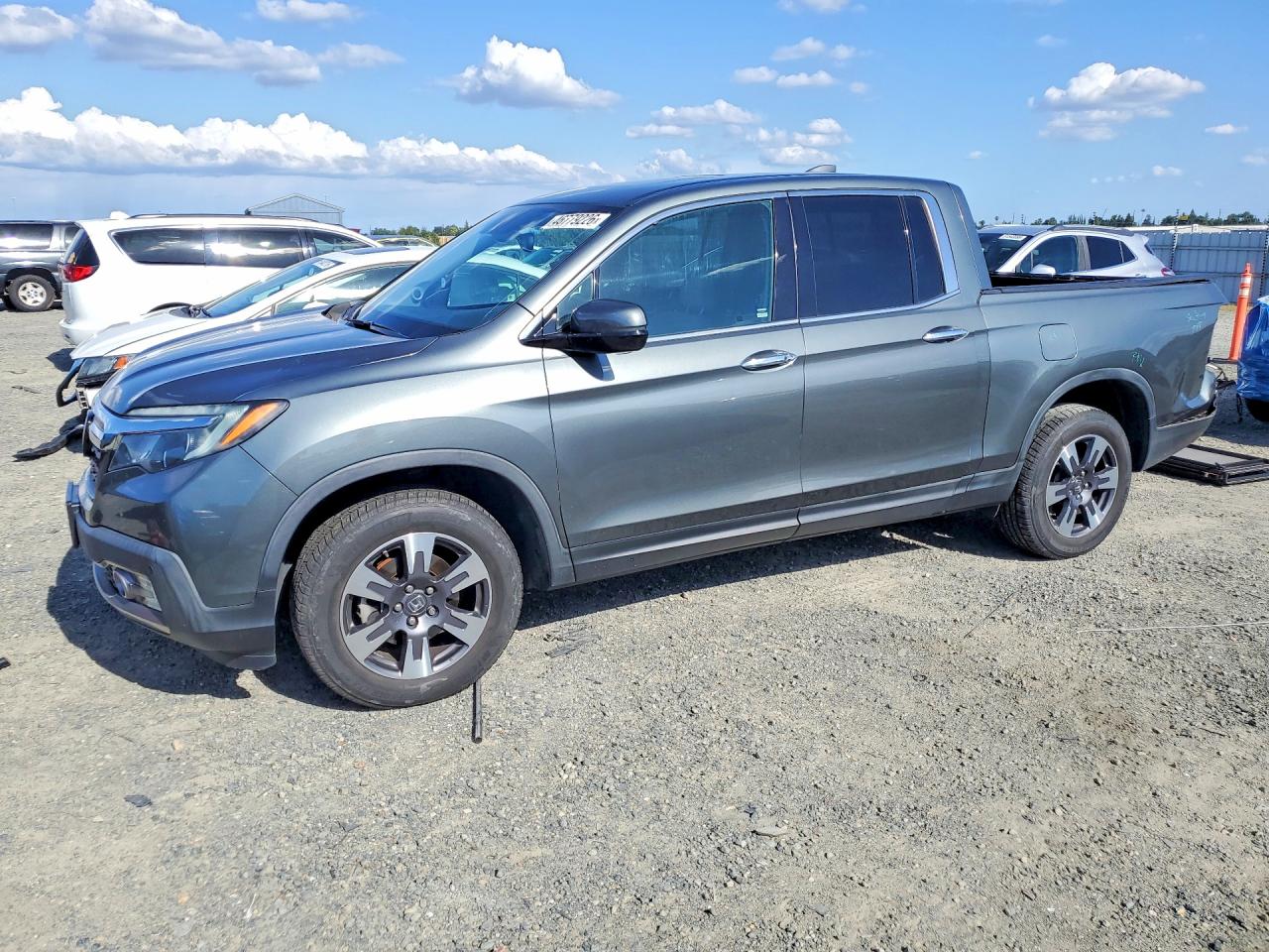 Salvage Honda Ridgeline Image