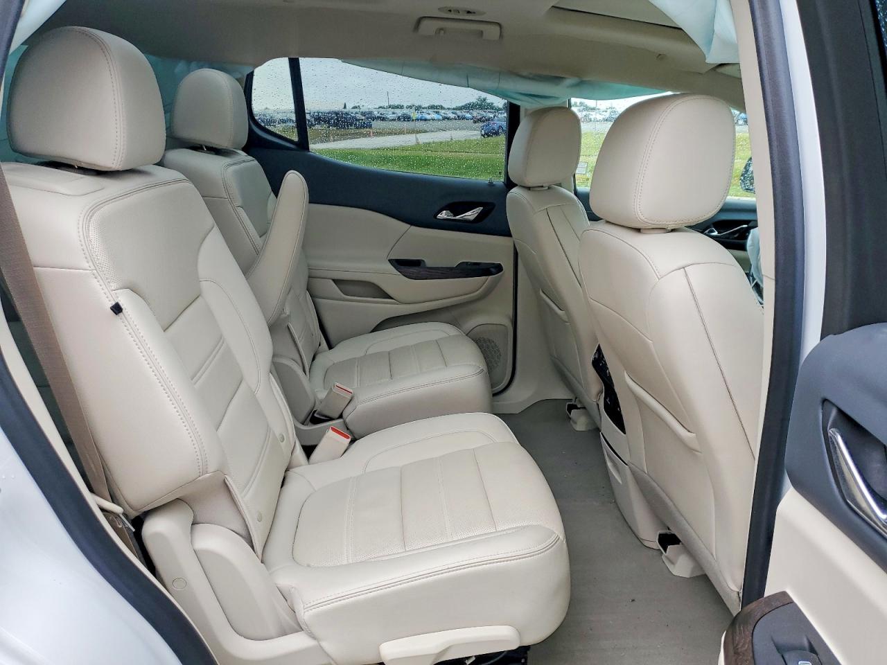 GMC Acadia Denali