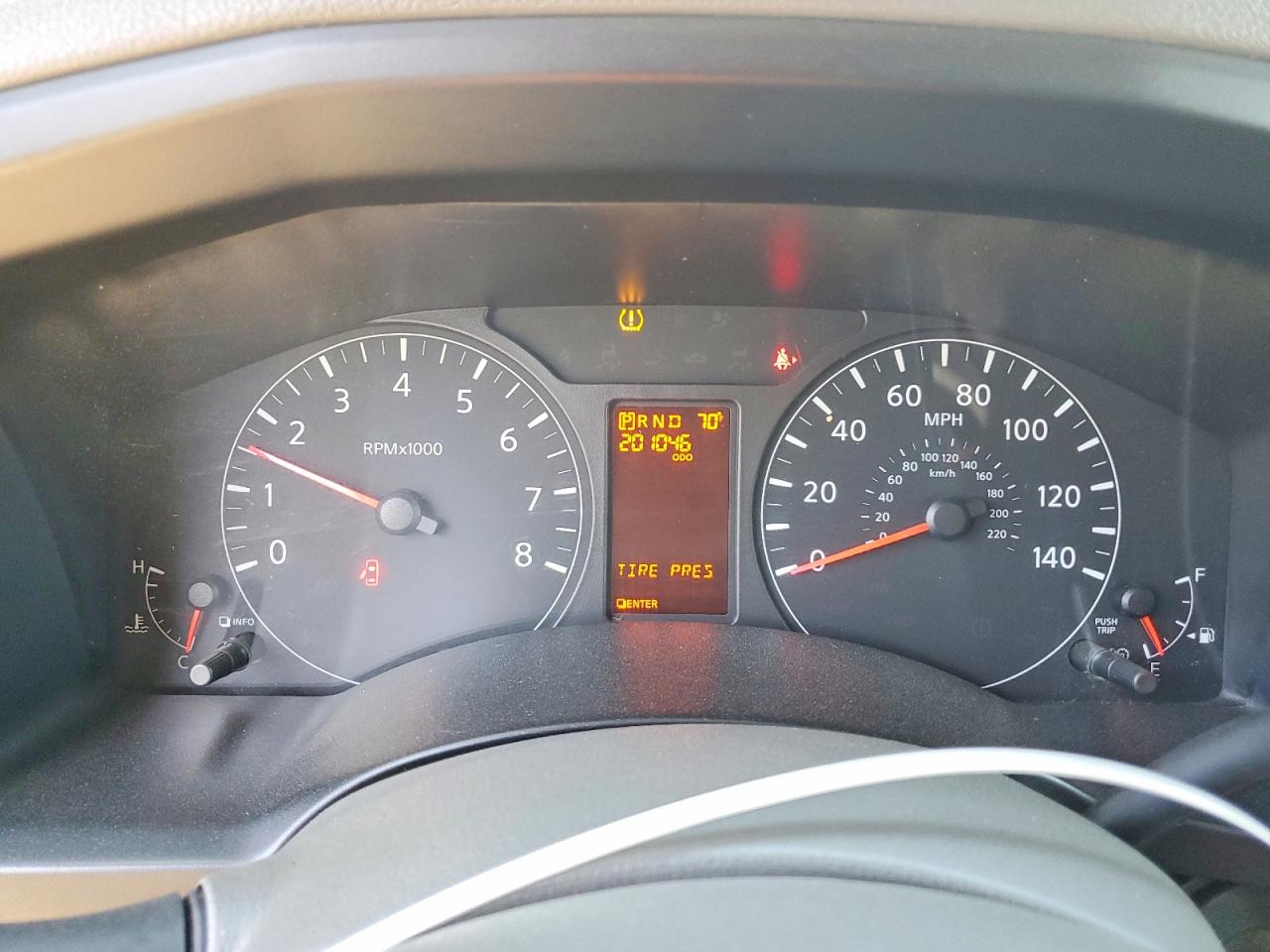 Nissan Nv 2500 Hd Sv