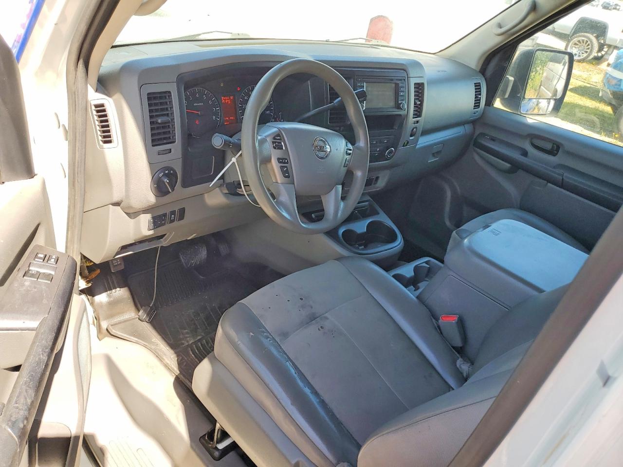 Nissan Nv 2500 Hd Sv