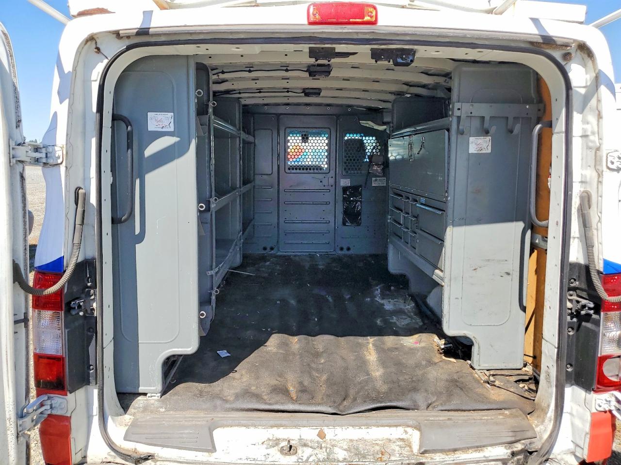 Nissan Nv 2500 Hd Sv