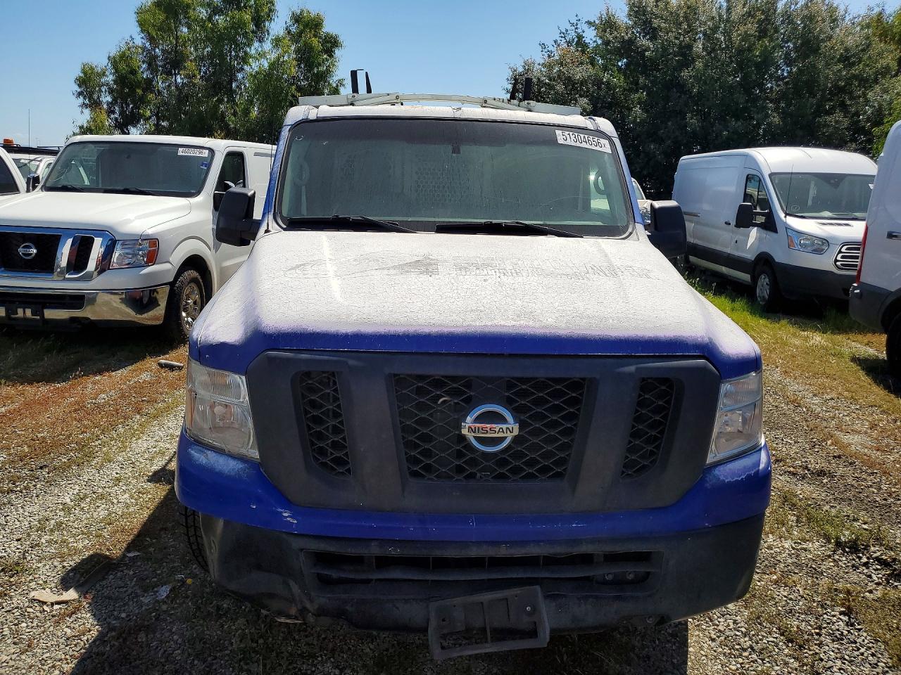 Nissan Nv 2500 Hd Sv