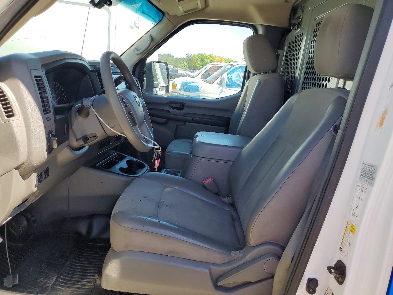 Nissan Nv 2500 Hd Sv