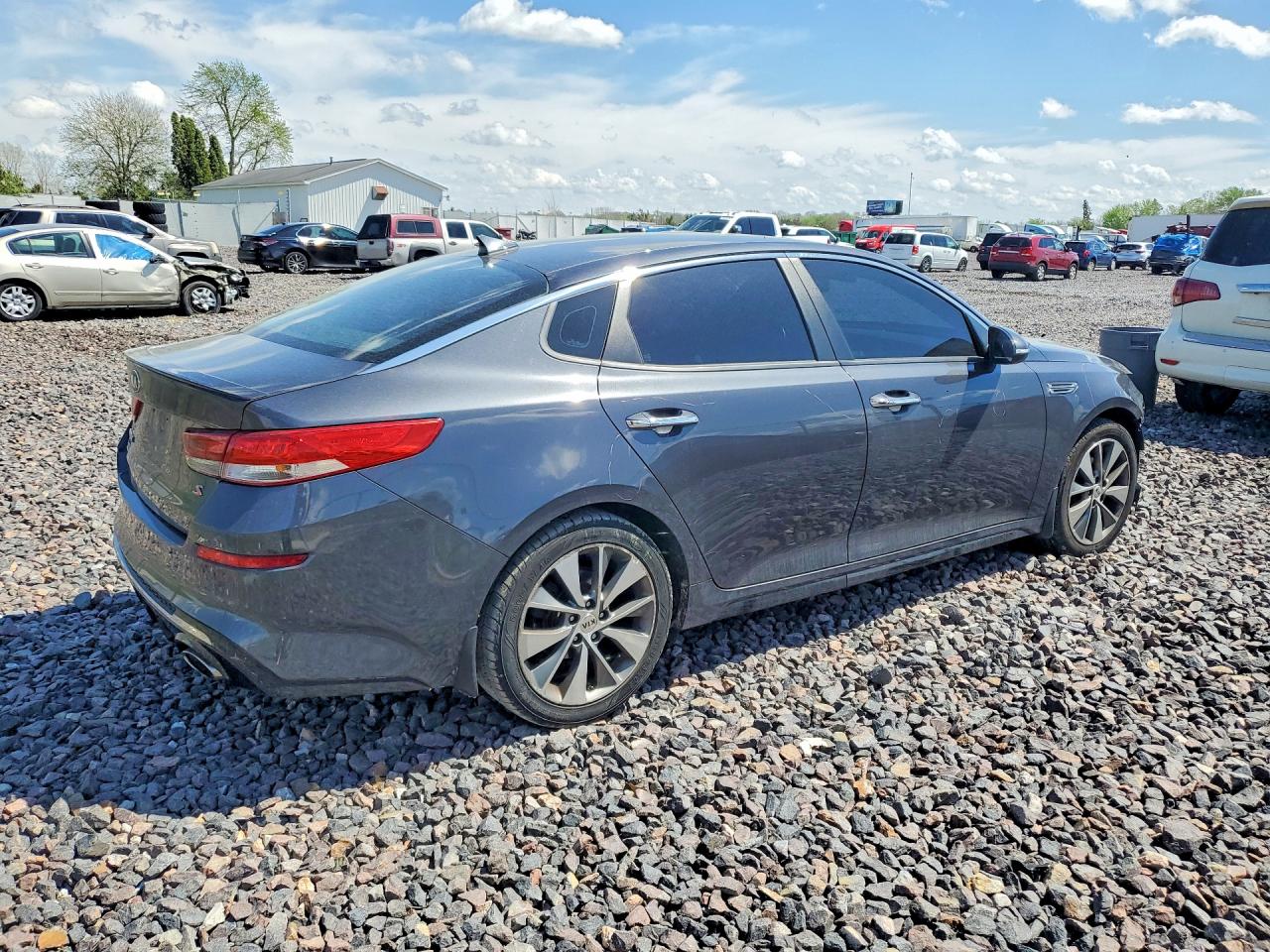 Kia Optima S