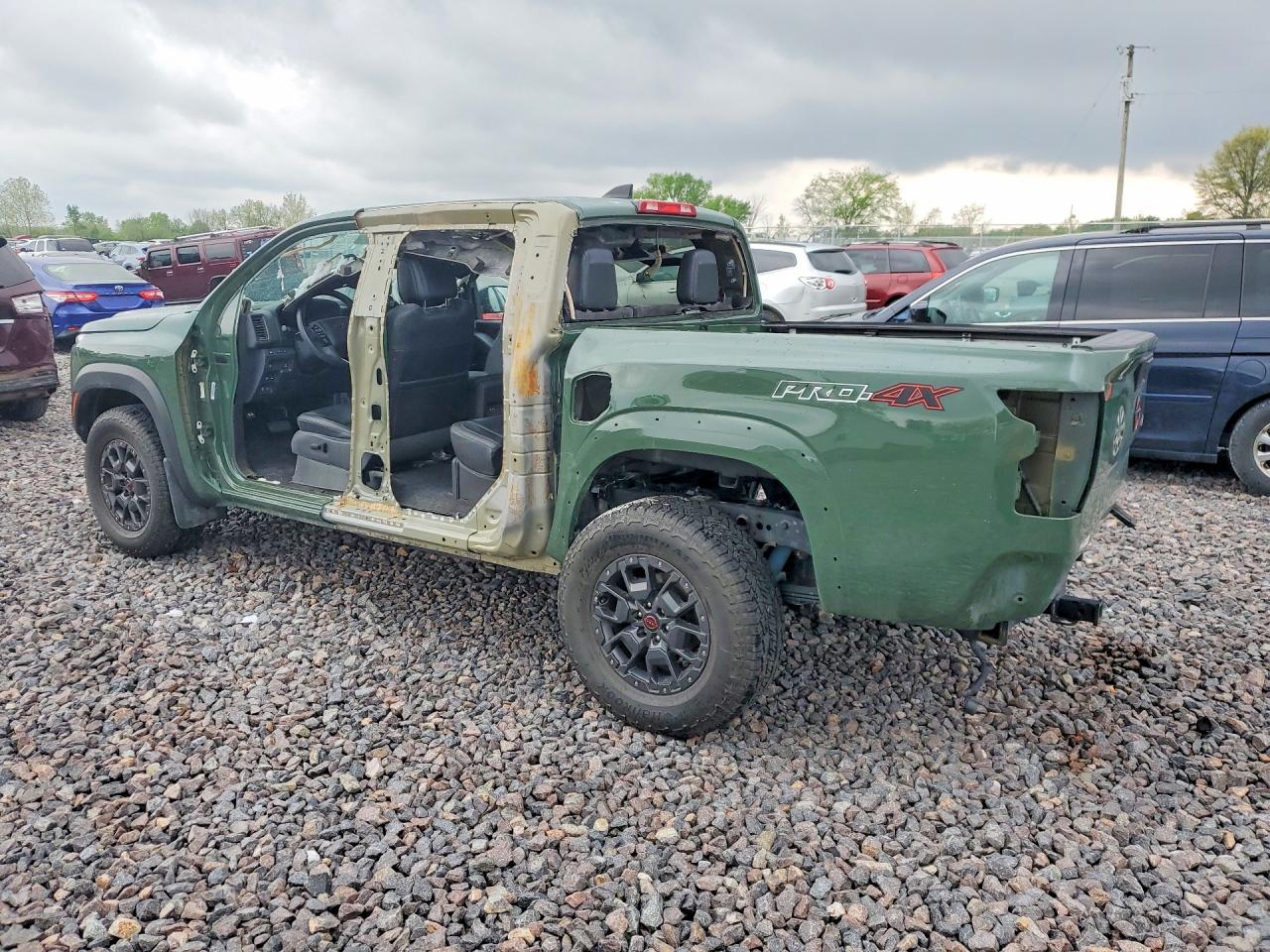 Nissan Frontier Pro-4x