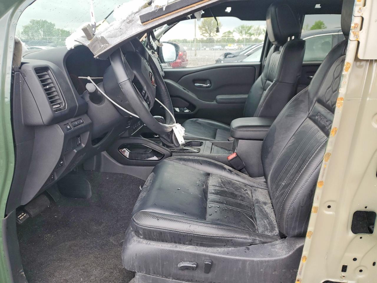 Nissan Frontier Pro-4x