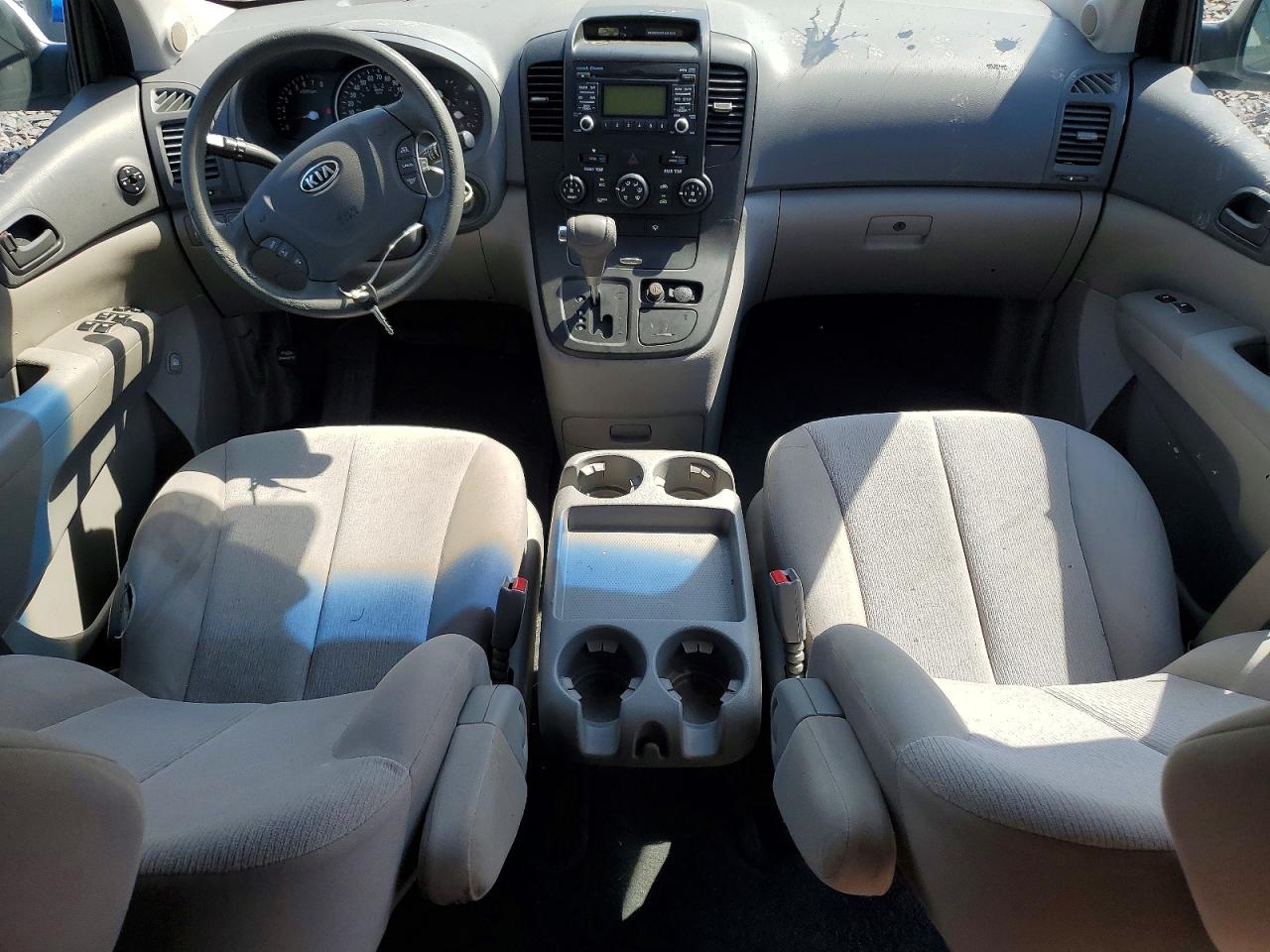 Kia Sedona Lx
