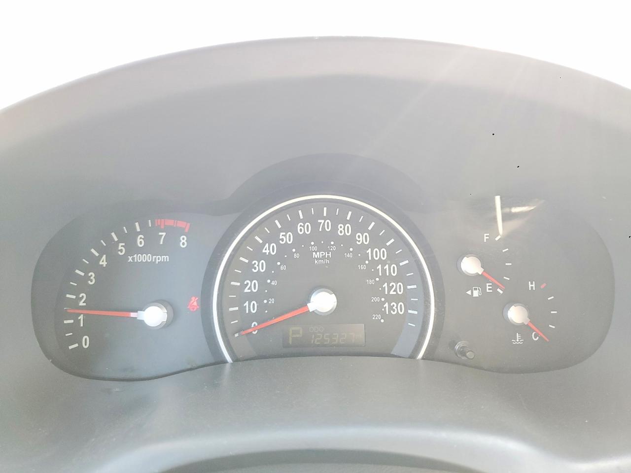 Kia Sedona Lx