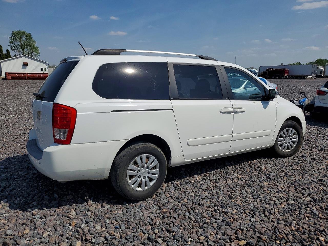 Kia Sedona Lx