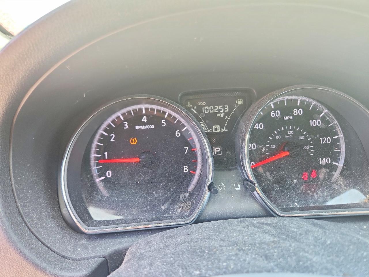 Nissan Versa 1.6 Sv
