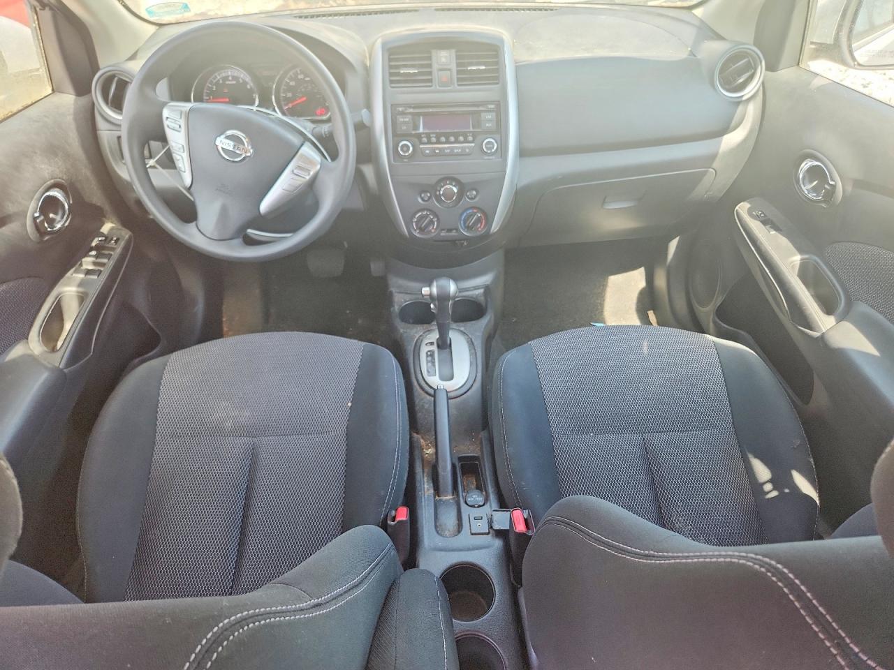 Nissan Versa 1.6 Sv
