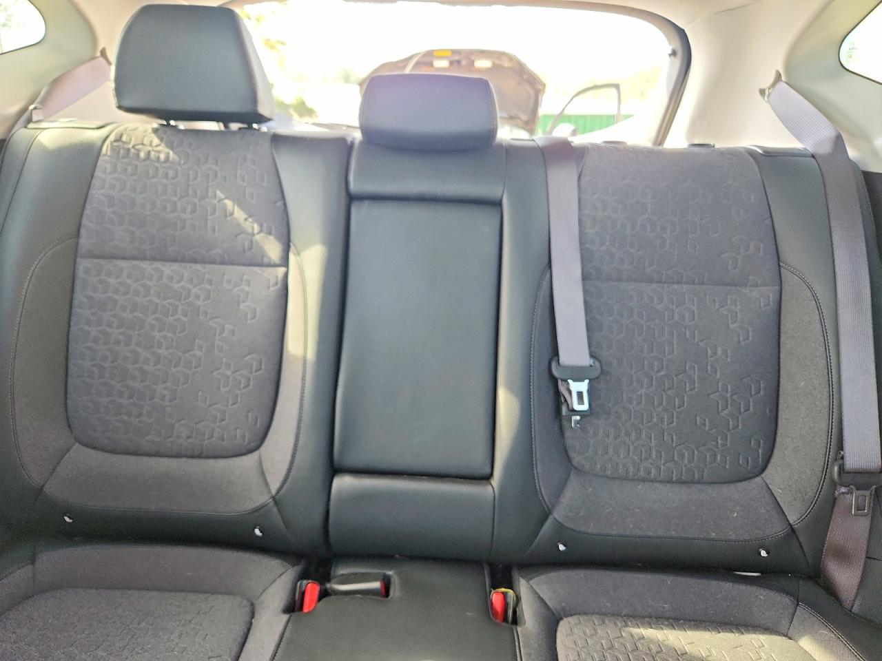 Kia Seltos S