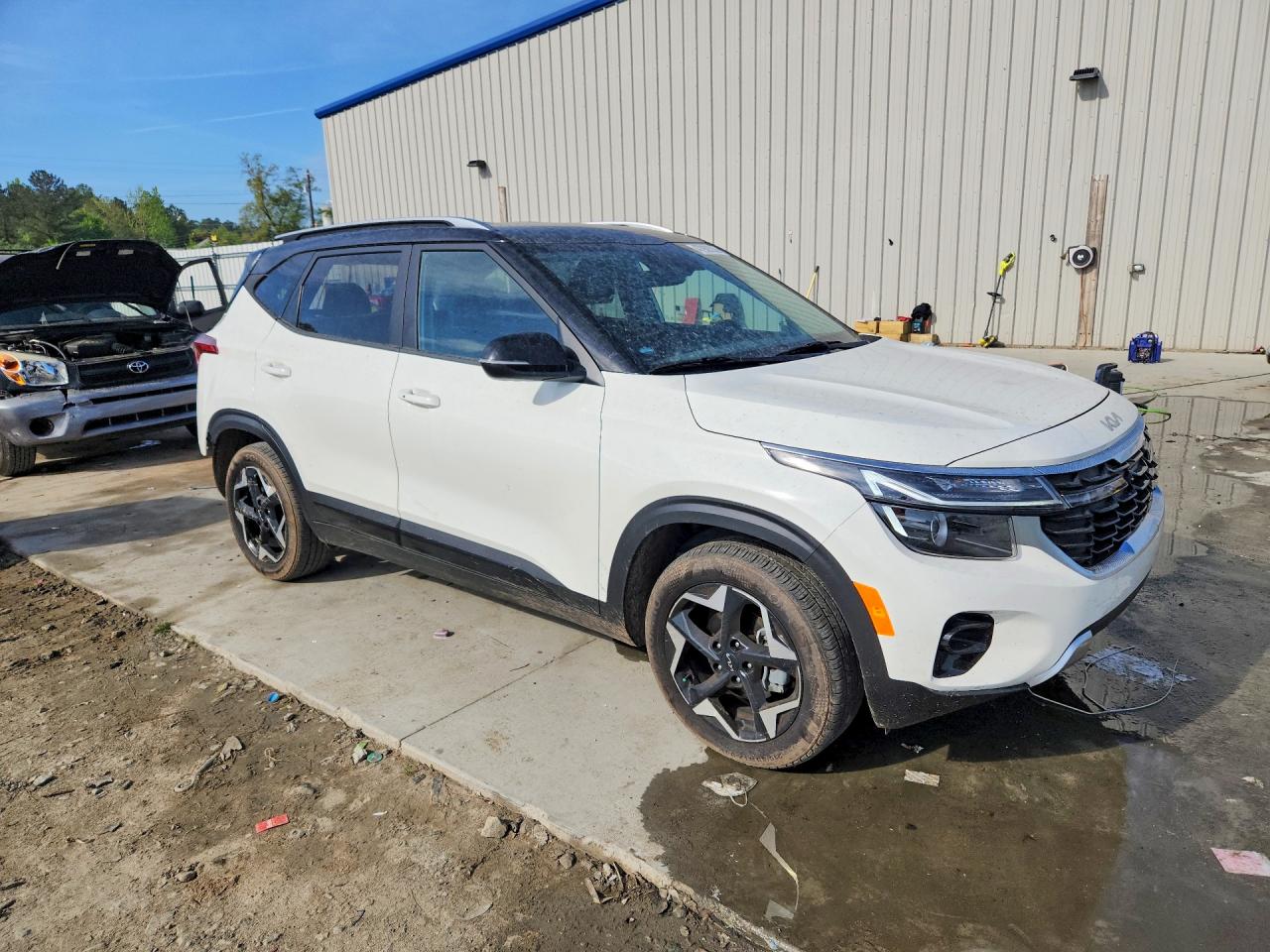 Kia Seltos S