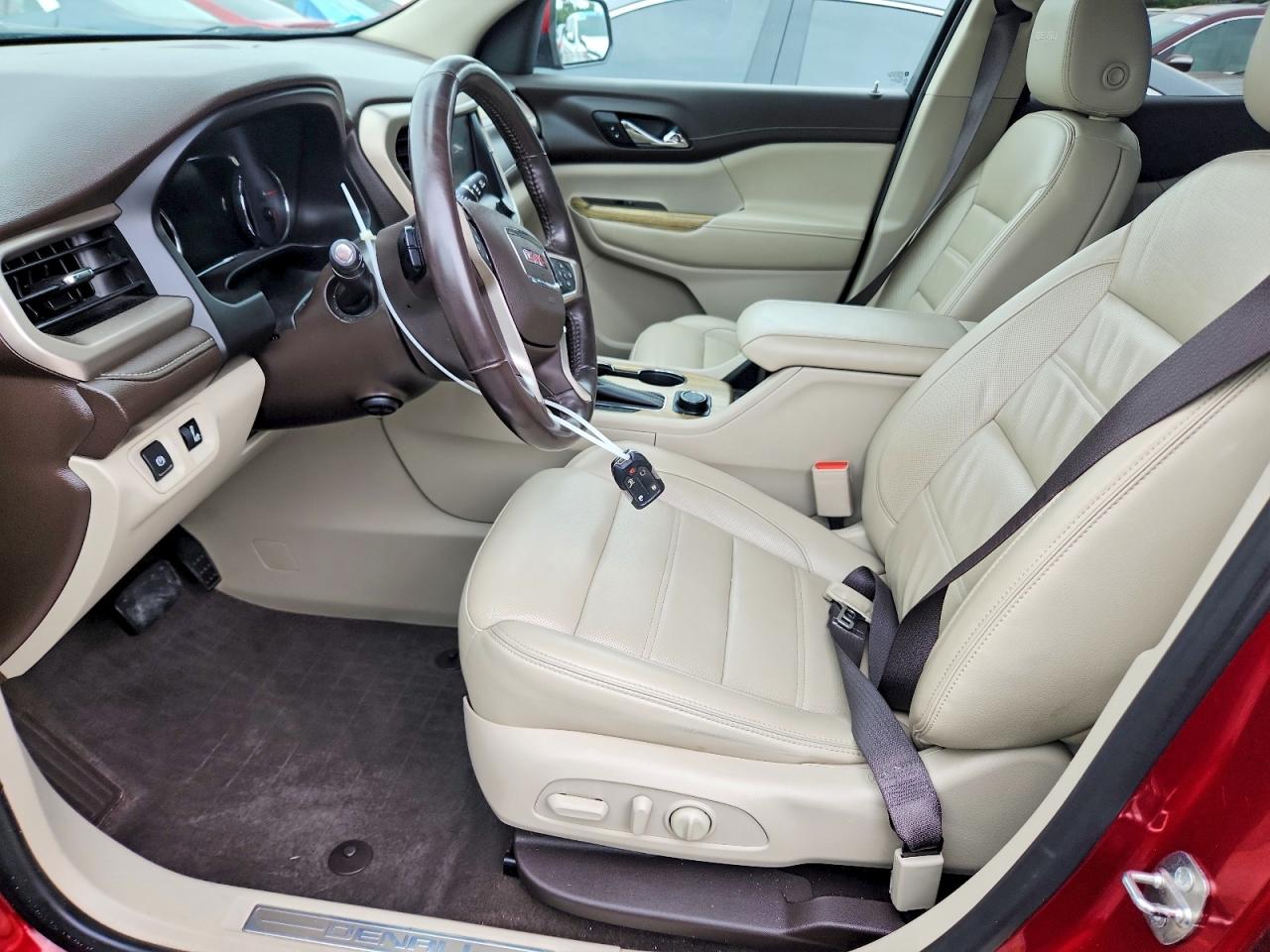 GMC Acadia Denali