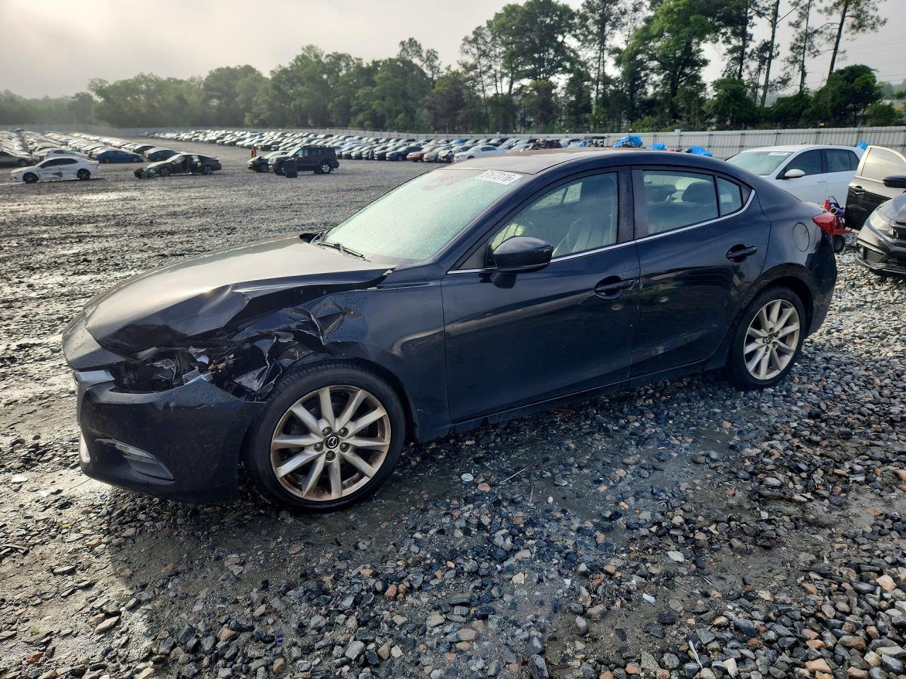 Salvage Mazda 3 Image