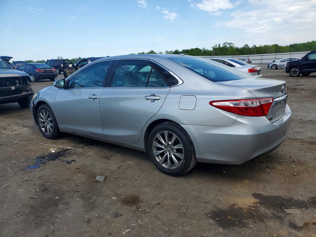 Toyota Camry Xle