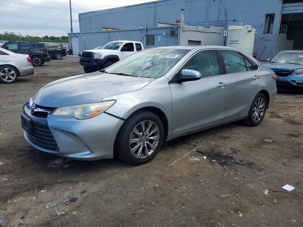 Salvage Toyota Camry Image