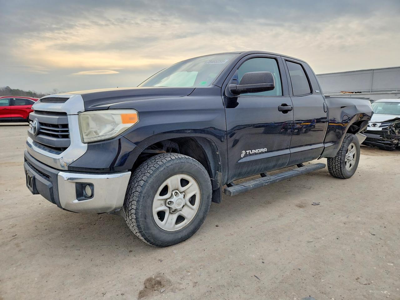 Salvage Toyota Tundra Image