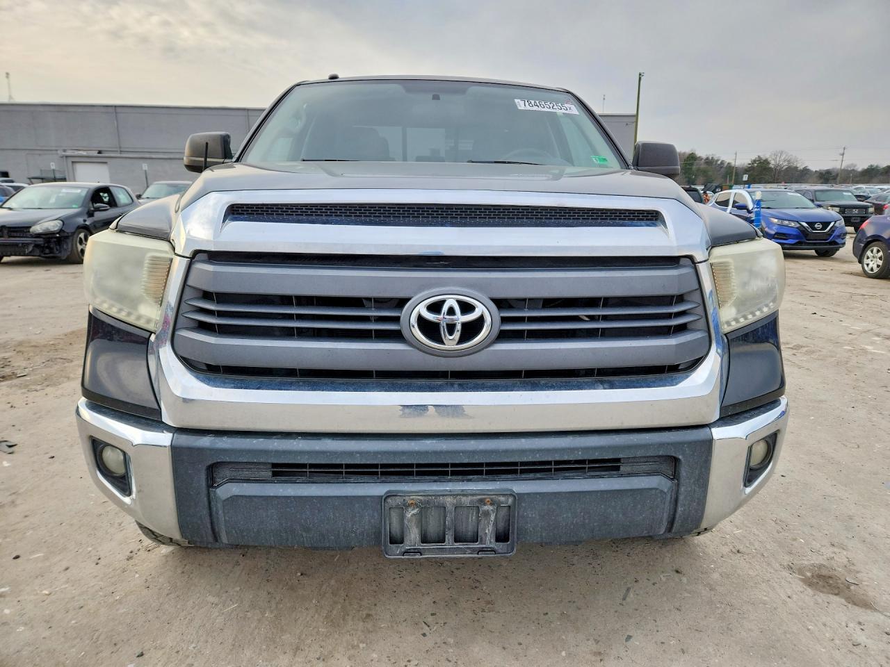 Toyota Tundra Double Cab Sr