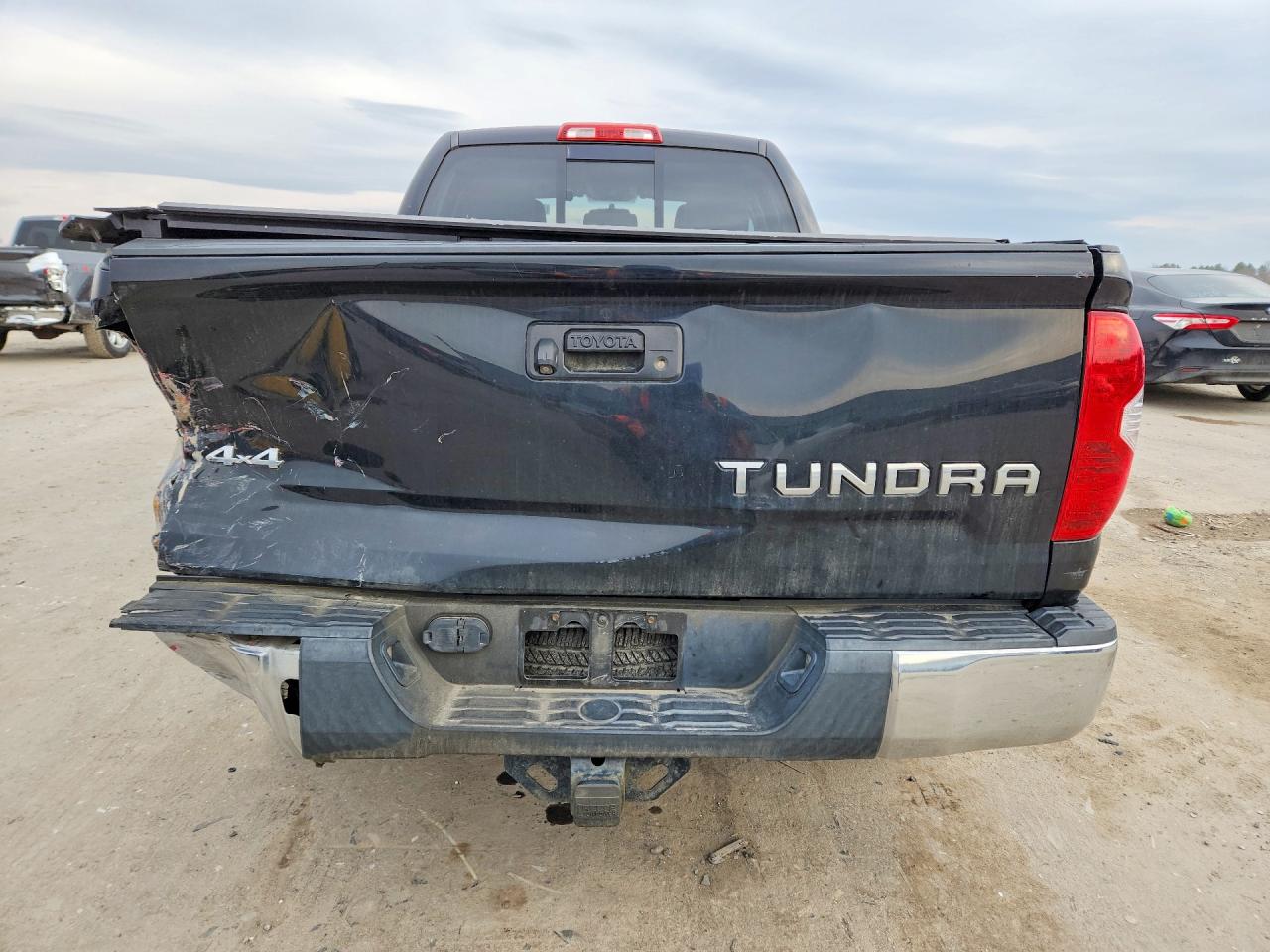 Toyota Tundra Double Cab Sr
