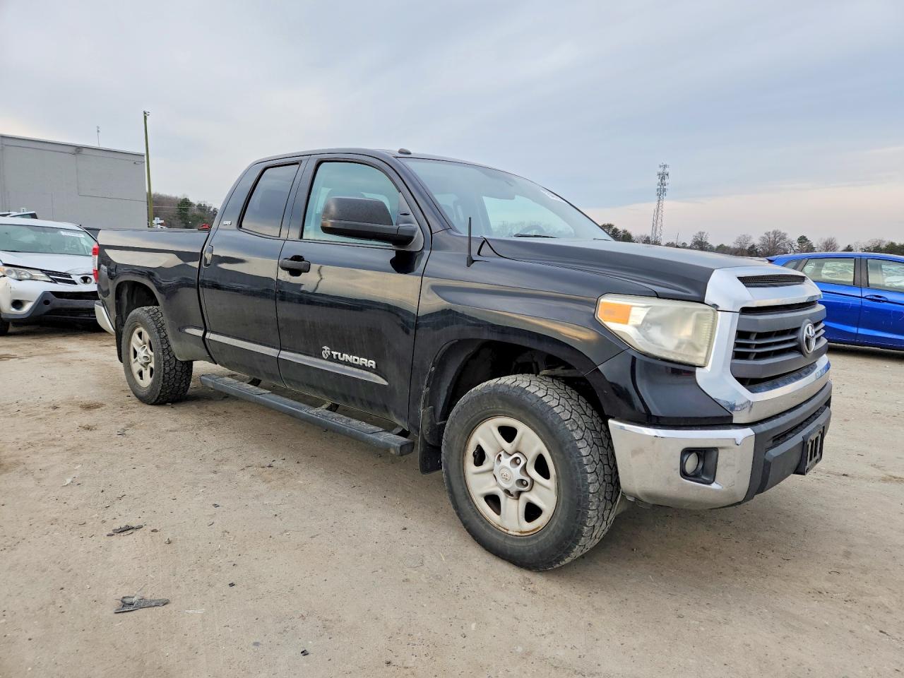 Toyota Tundra Double Cab Sr