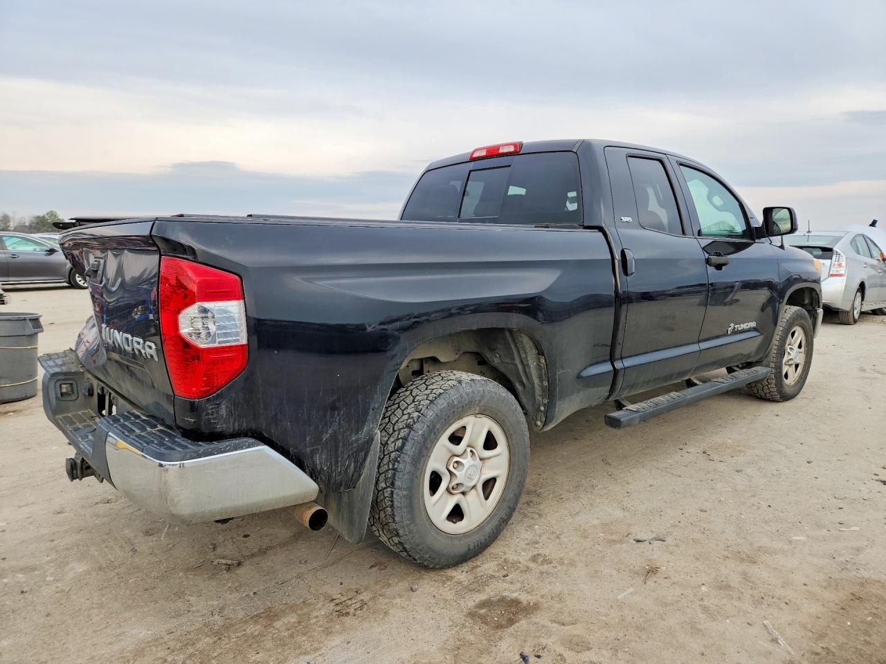 Toyota Tundra Double Cab Sr