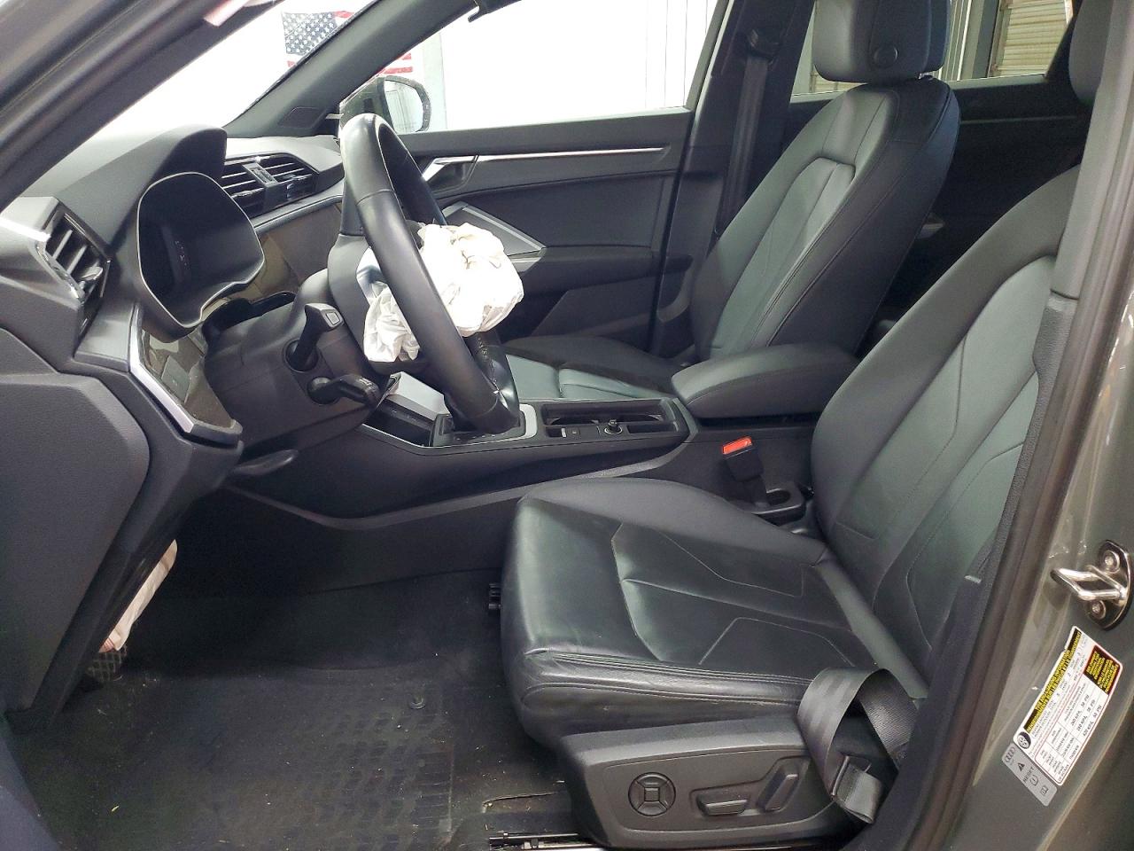 Audi Q3 Premium 40