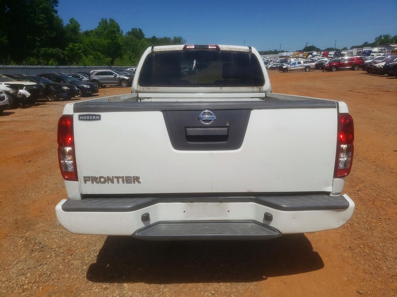 Nissan Frontier S