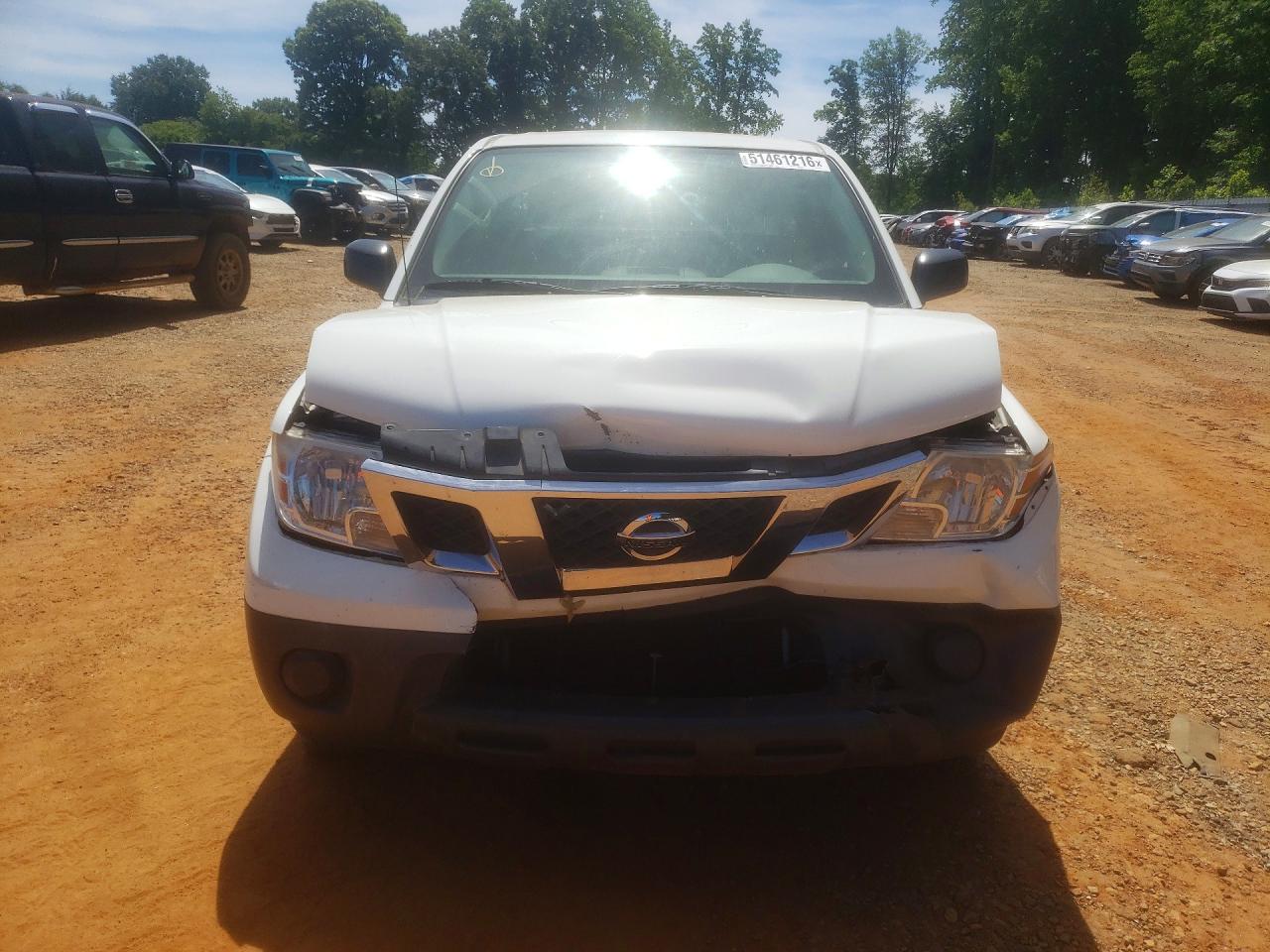 Nissan Frontier S
