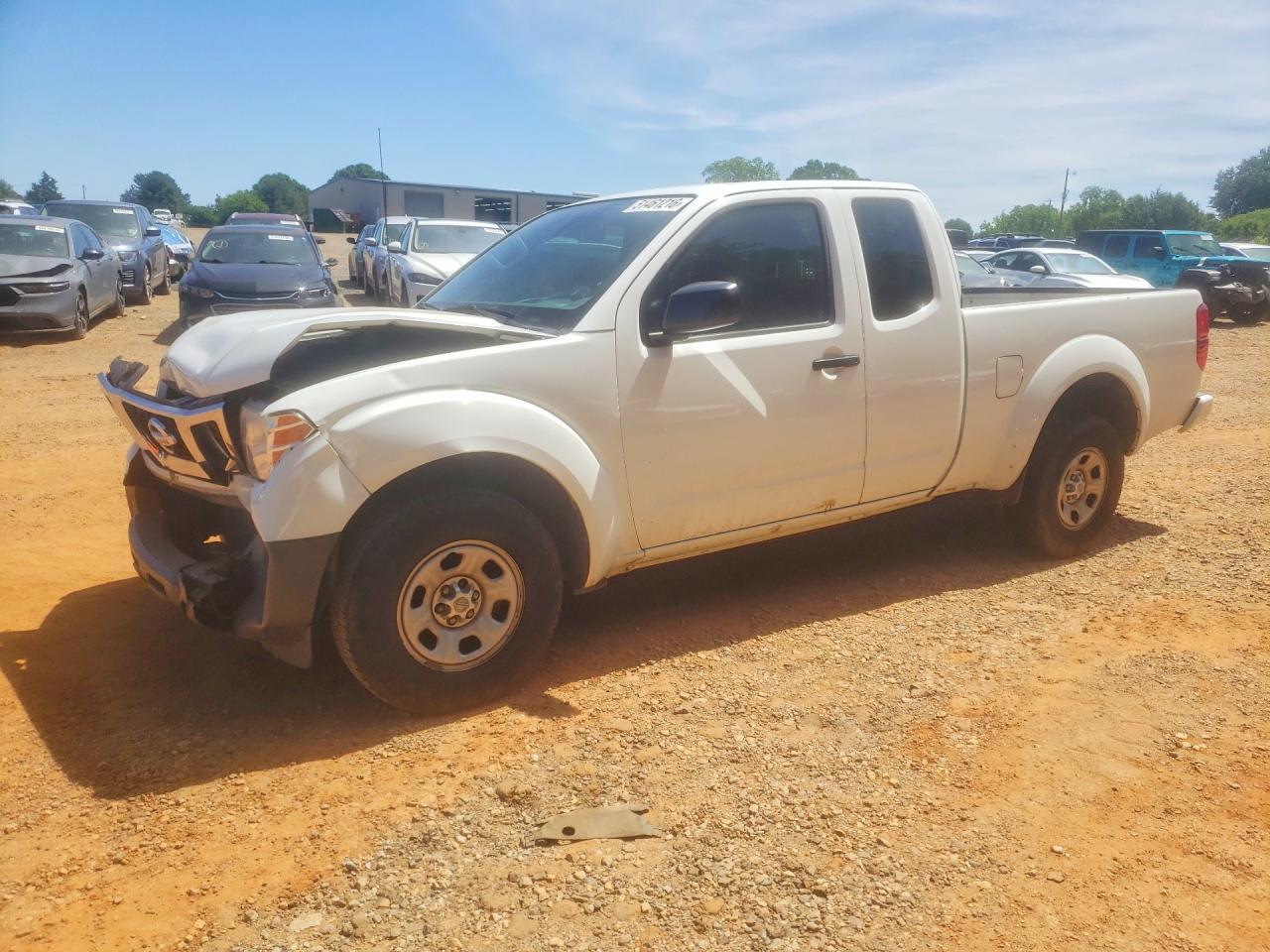 Salvage Nissan Frontier Image