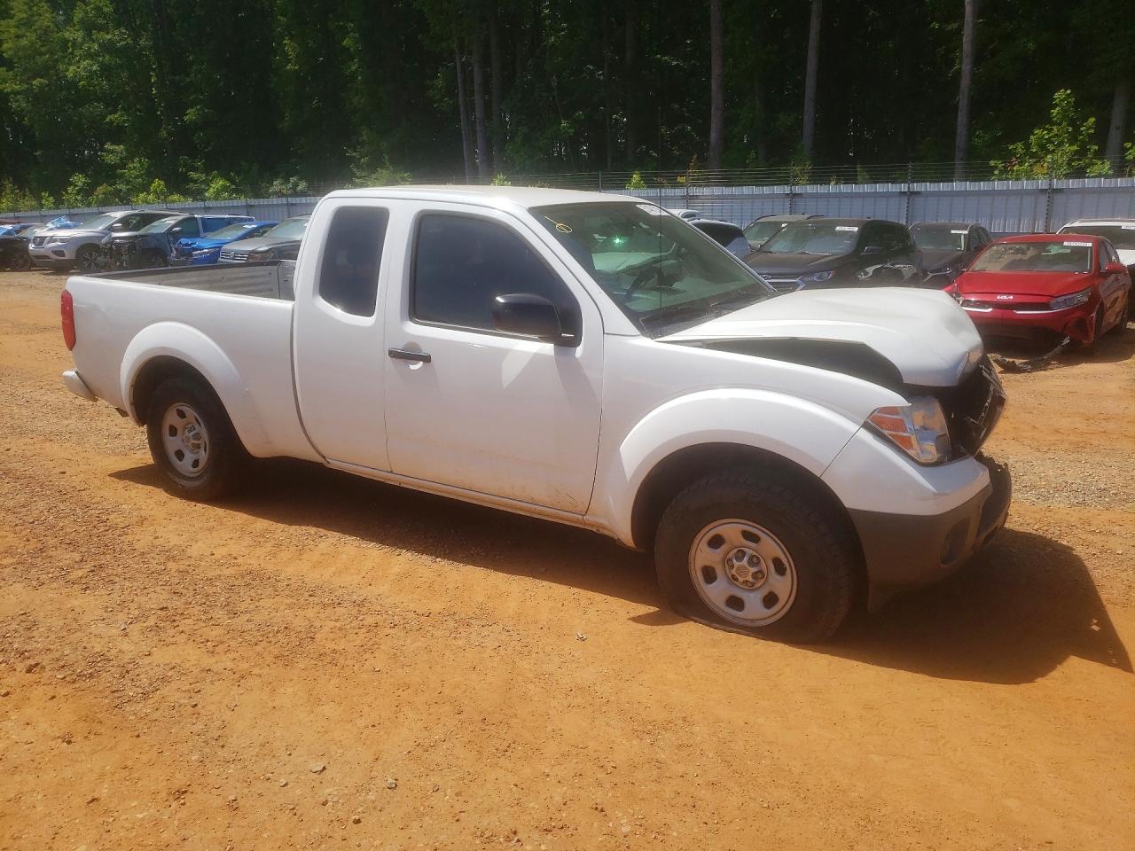 Nissan Frontier S