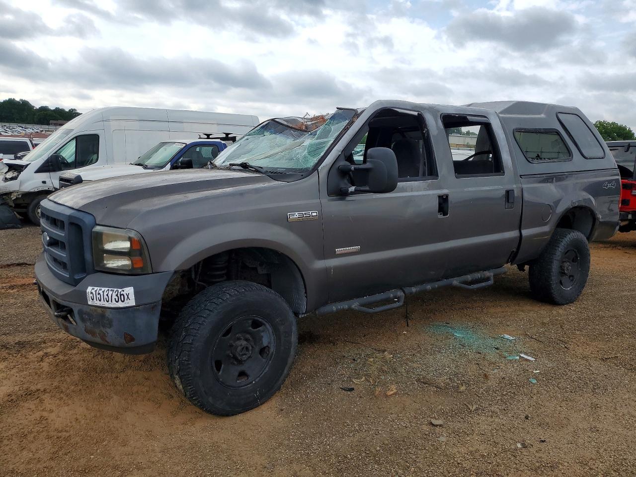 Salvage Ford F-350 Image