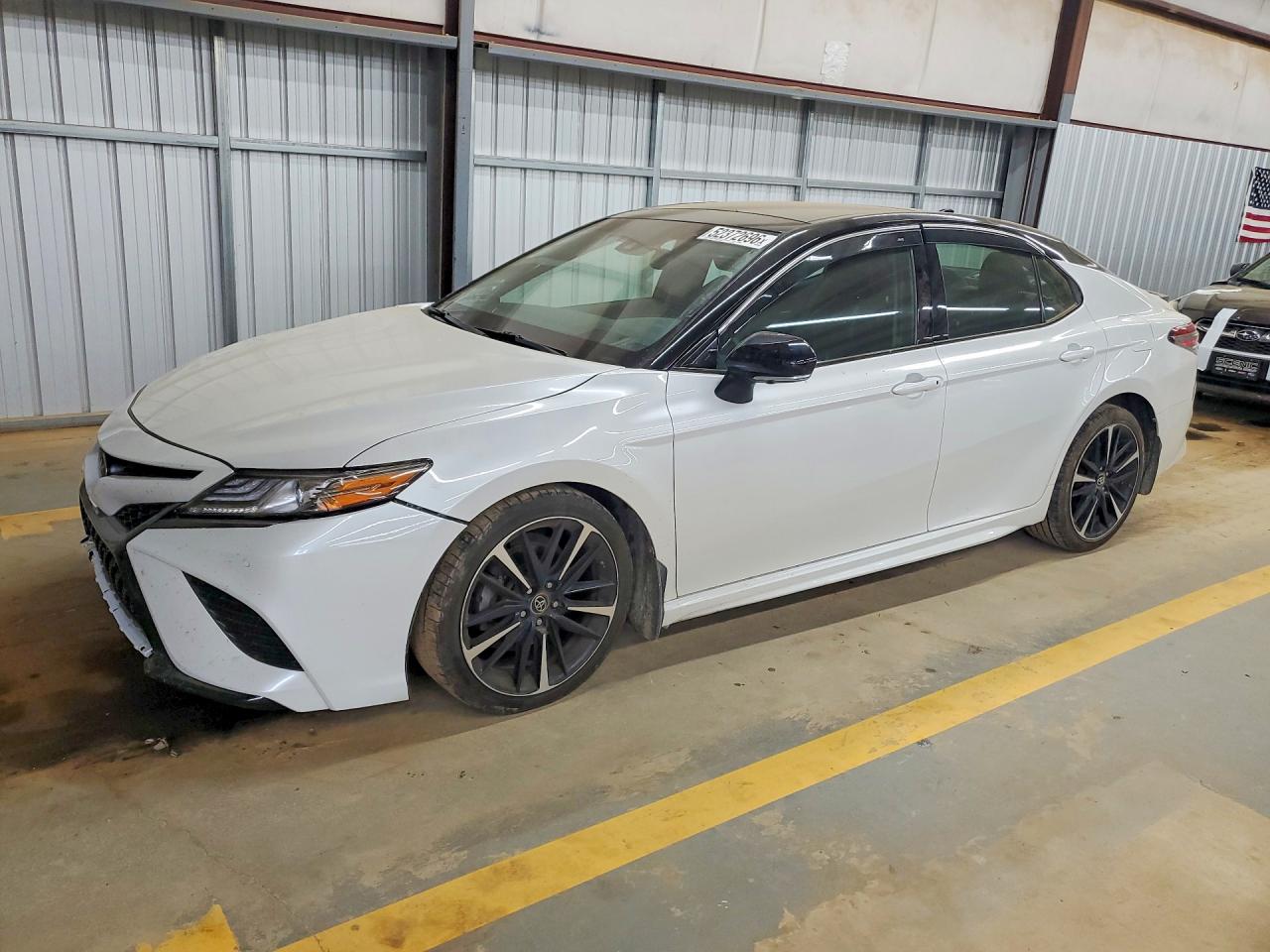 Salvage Toyota Camry Image
