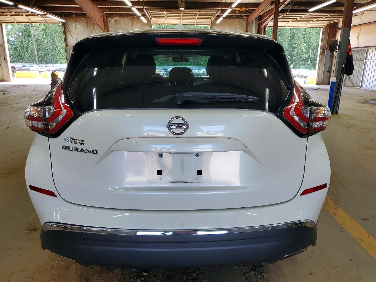 Nissan Murano S