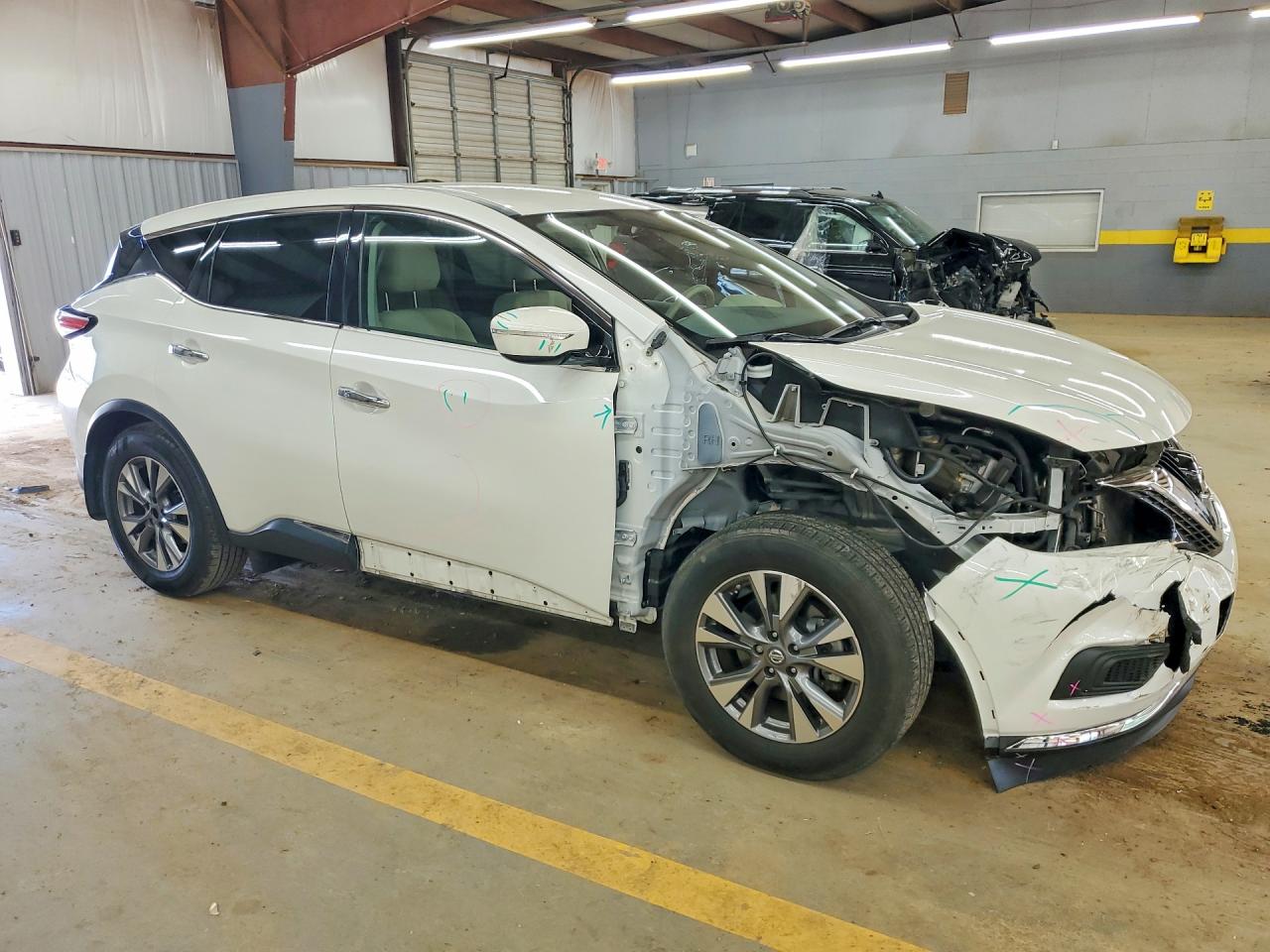 Nissan Murano S